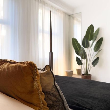 Apartamento Tranquil Oasis W 100Inch Cinema & Hammock, By The Design Traveller Londres Exterior foto