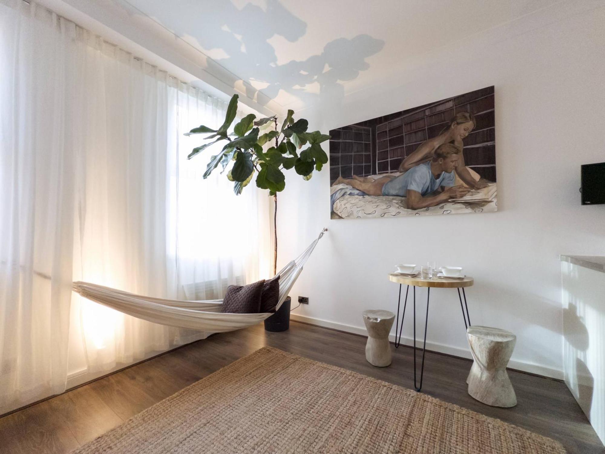 Apartamento Tranquil Oasis W 100Inch Cinema & Hammock, By The Design Traveller Londres Exterior foto